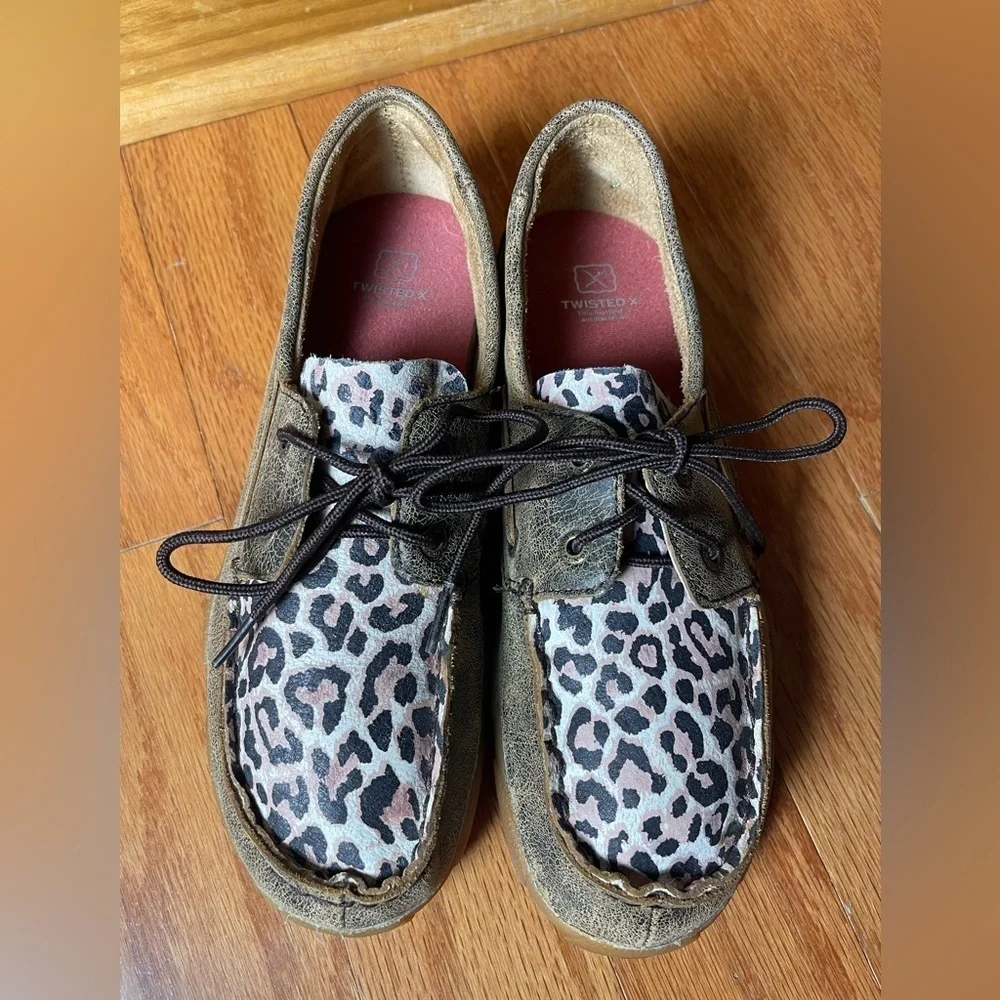 Twisted X Brown Leopard Print Boat Shoe, 5.5 M
